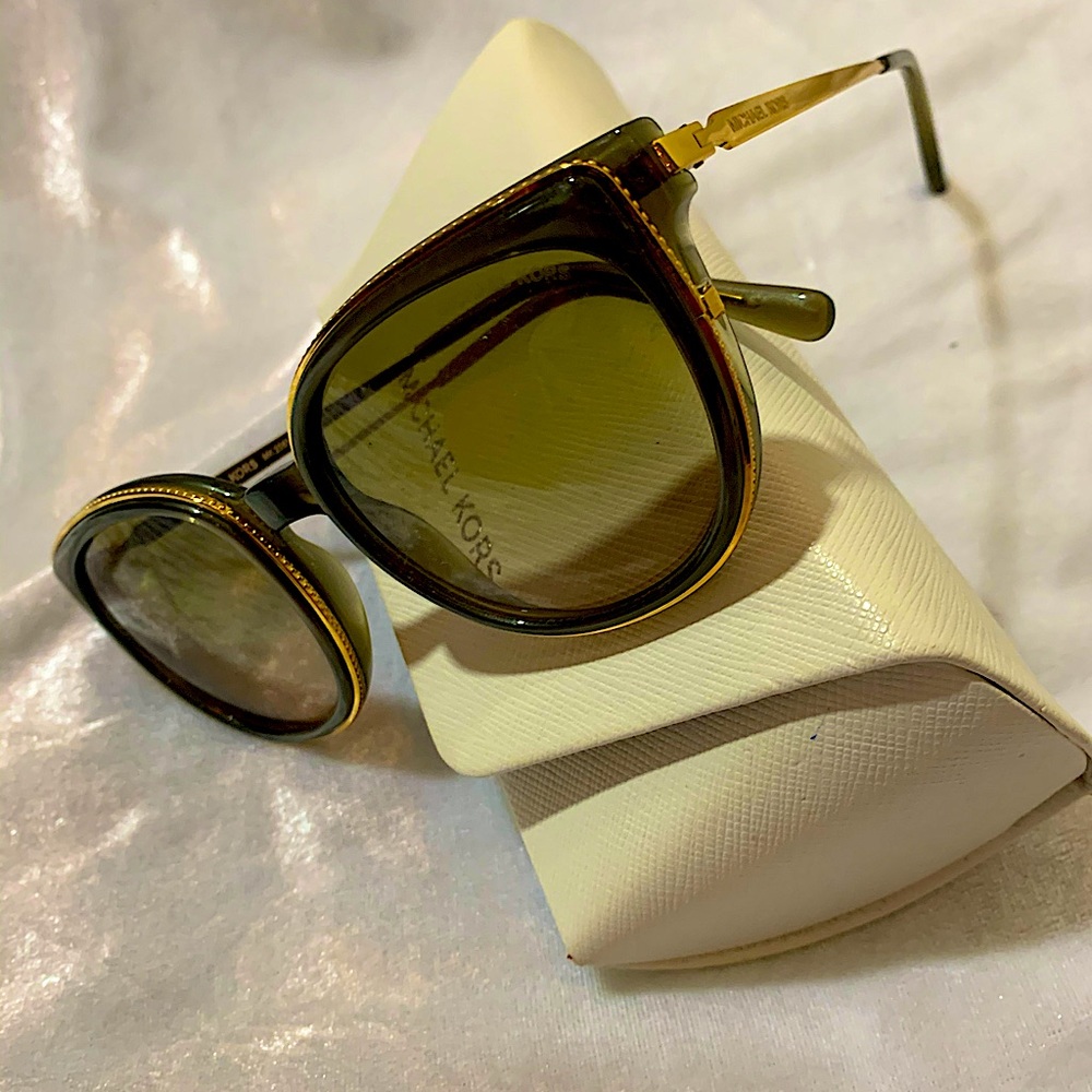 Michael Kors sunglasses in sage color with case